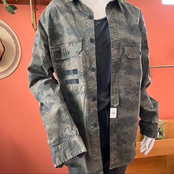 NWT Zara Man Modern Camo Regular Fit Button Up Top - Picture 2 of 7